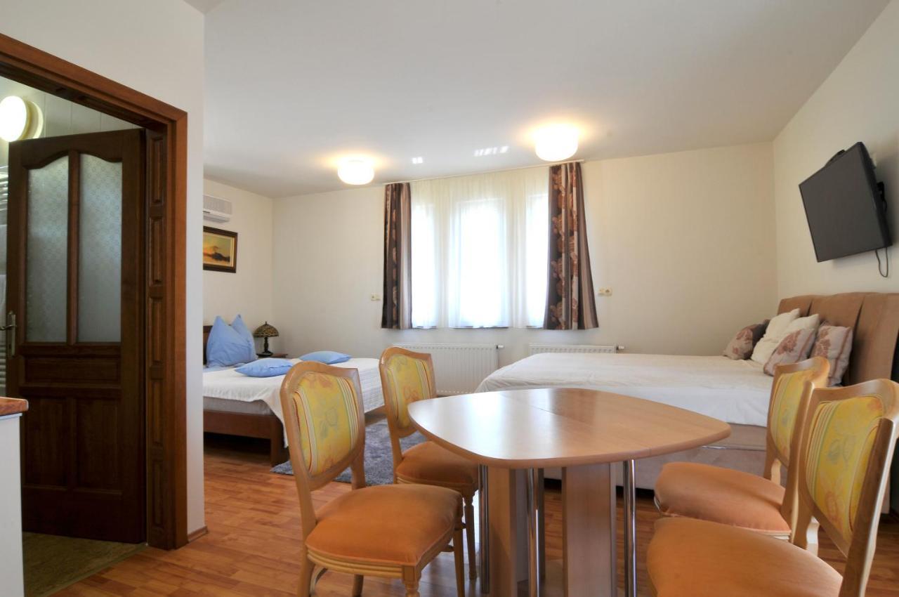 Farkas Apartman Σίοφοκ Εξωτερικό φωτογραφία